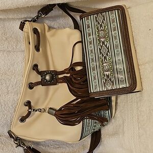 Nocona Concealed Cary Purse with Wallet